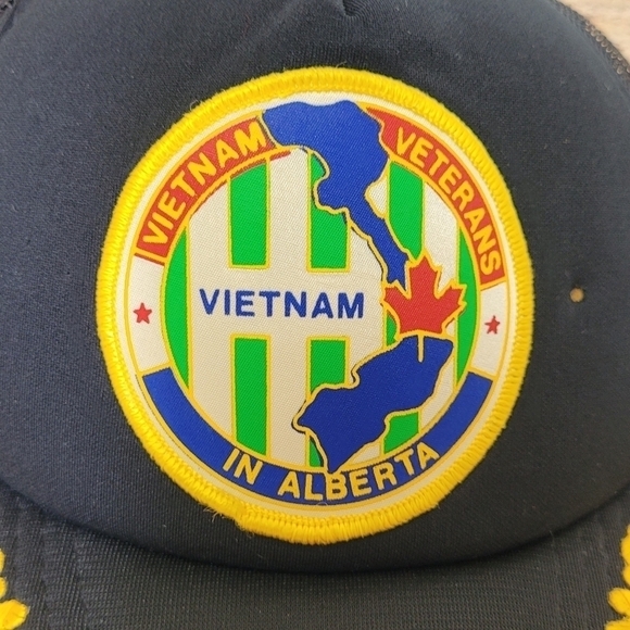 Vintage Vietnam Veterans in Alberta Hat - Picture 5 of 5